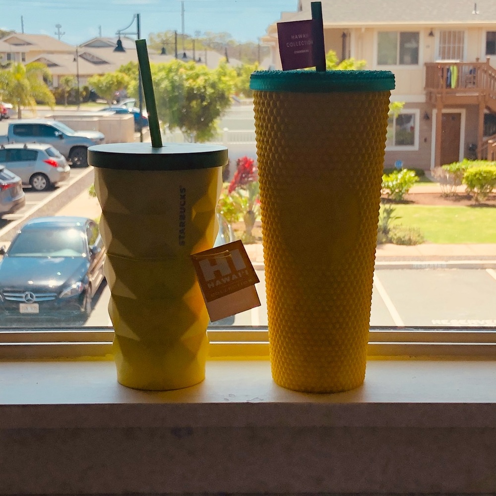 Starbucks - Exclusive Hawaii Pineapple 🍍 Tumblers - Picture 2 of 2